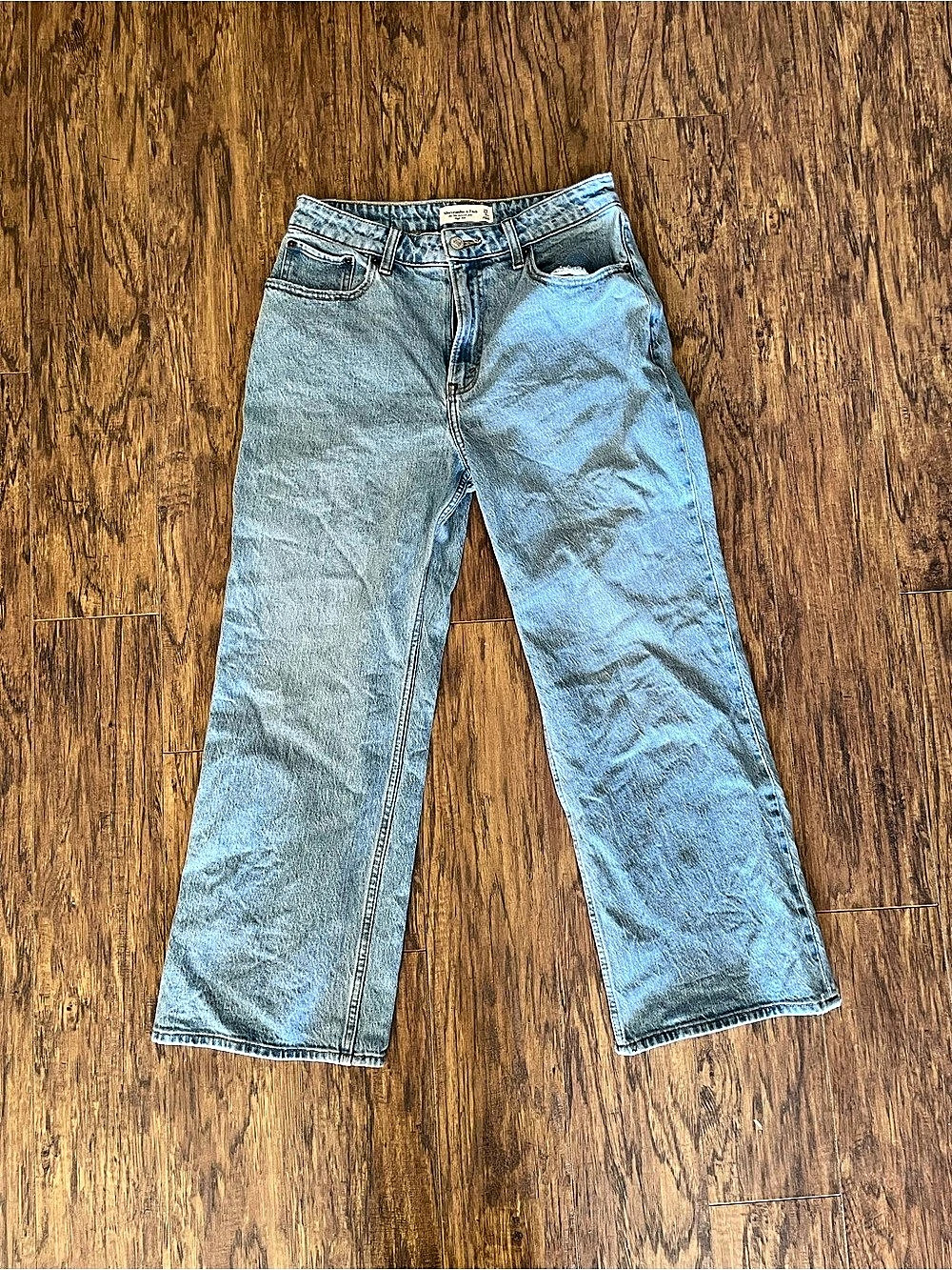 Abercrombie & Fitch The '90s Relaxed Jean High Rise Straight Leg Jeans Waist 29